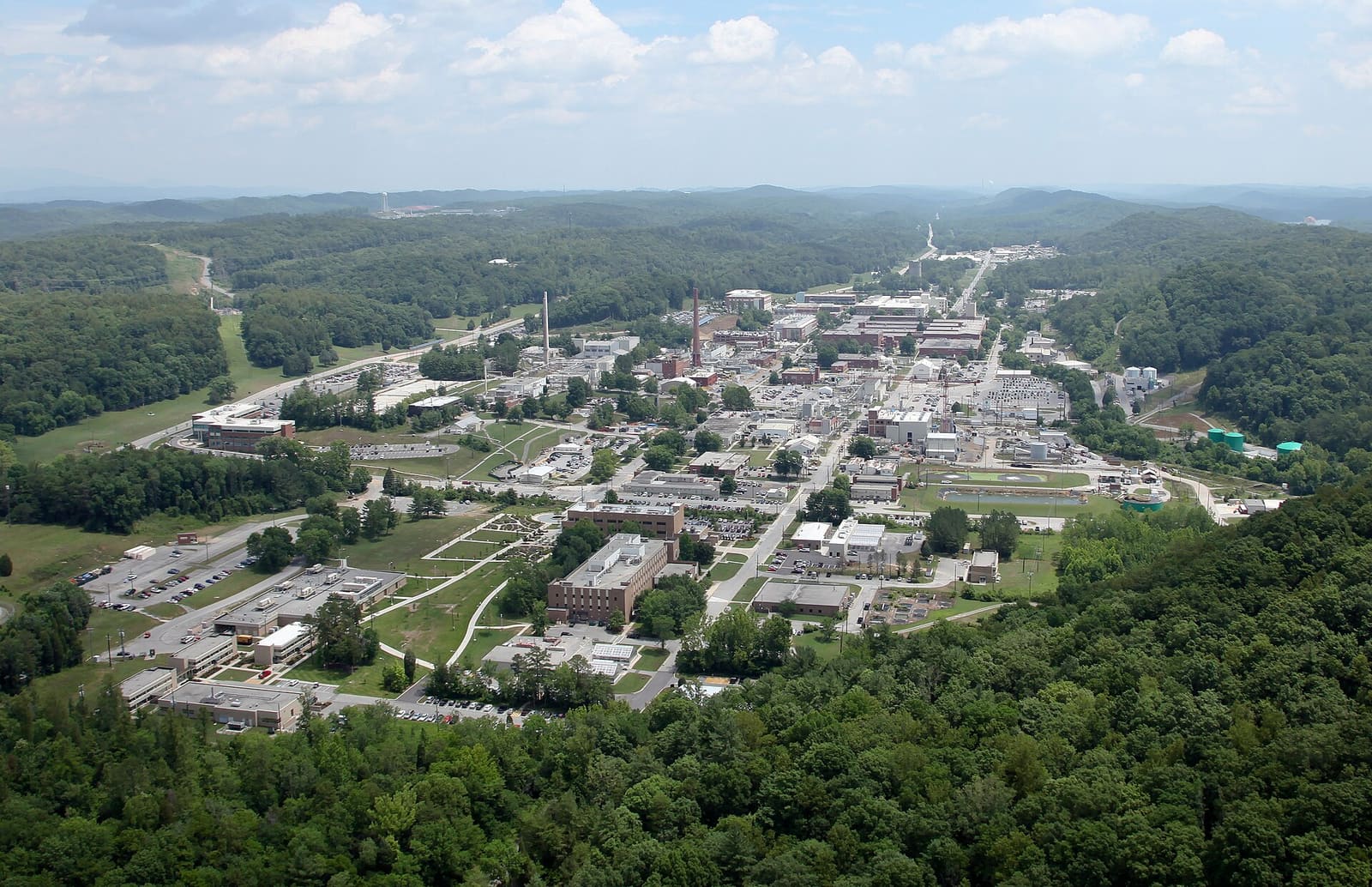 Aerial view of Oak Ridge National Laboratory in Tennessee